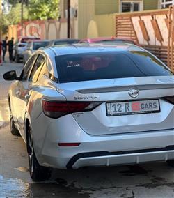 نيسان سنترا